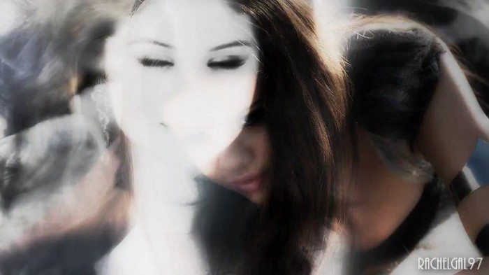 ~01 355 - Selena Gomez People forget that it hurts my feelings