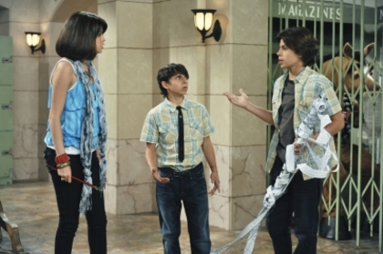 normal_05 - Wizards of Waverly Place Season 3 Episode 3 Monster Hunter
