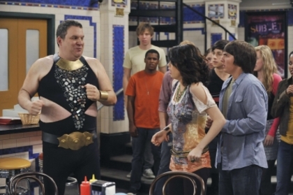 normal_008 - Wizards of Waverly Place Season 3 Episode 12 Dude Looks Like Shakira