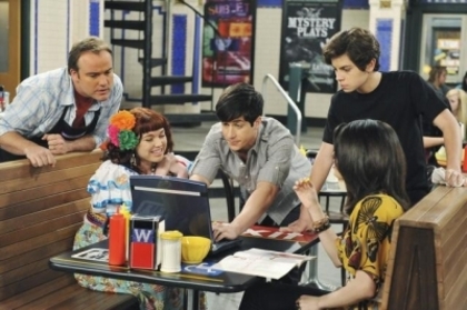 normal_001 (1) - Wizards of Waverly Place Season 3 Episode 23 Wizards vs Finkles