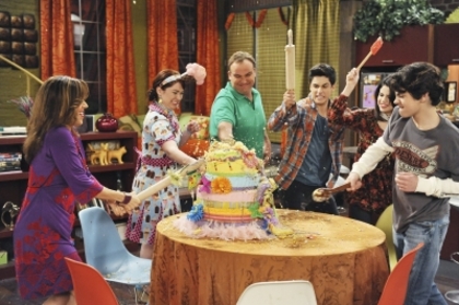 normal_S11 - Wizards of Waverly Place Season 3 Episode 25 Uncle Ernesto