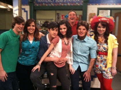 normal_001~34 - Wizards of Waverly Place Season 3 On The Set