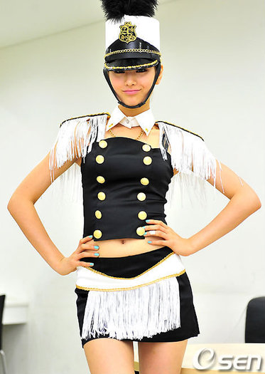 24713_405495100638_336942260638_5535655_6894458_n