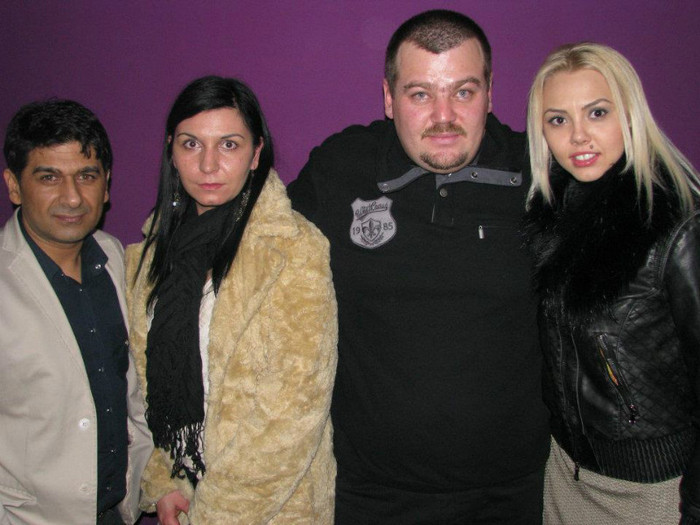 428697_364097520285573_230307517_n