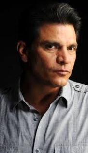 images (1) - Roberto Mateos