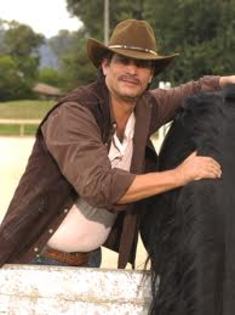 images (13) - Roberto Mateos