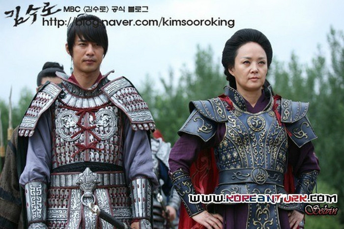 38701759_QHX kim soo ro