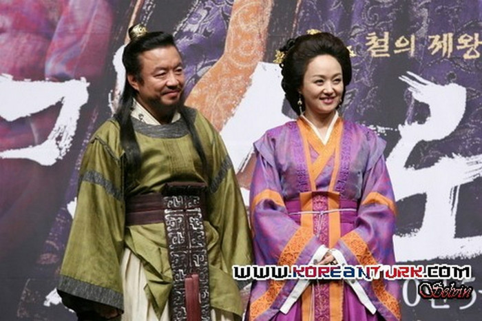 39821799_ZW kim soo ro