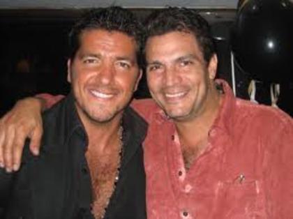 images (17) - Roberto Mateos