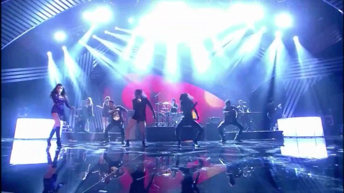 00 164 - Selena Gomez and The Scene Hit The Lights Live MTV EMAs 2011