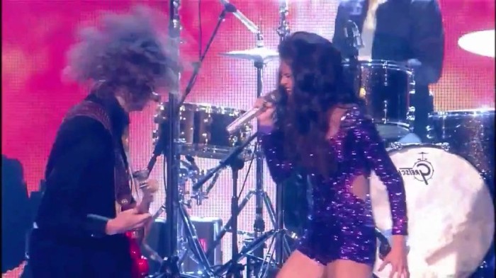 00 297 - Selena Gomez and The Scene Hit The Lights Live MTV EMAs 2011