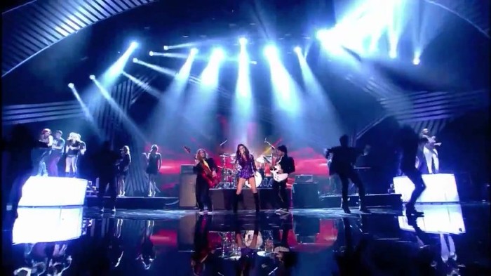 00 307 - Selena Gomez and The Scene Hit The Lights Live MTV EMAs 2011