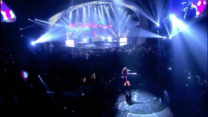 00 383 - Selena Gomez and The Scene Hit The Lights Live MTV EMAs 2011