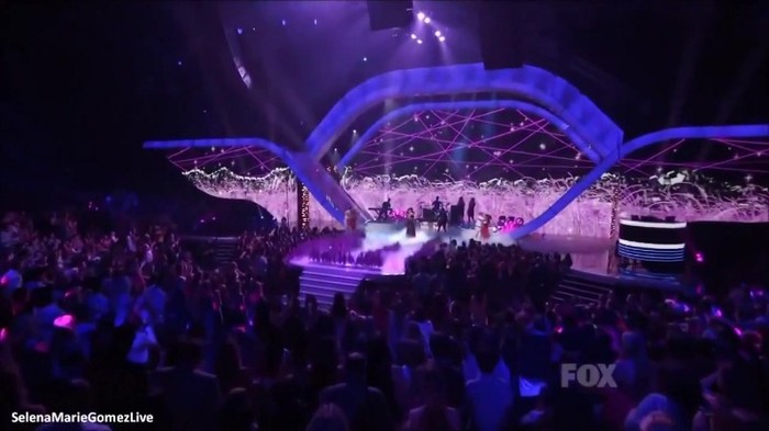 TCA 111 - Selena Gomez Love You Like A Love Song Live at Teen Choice Awards