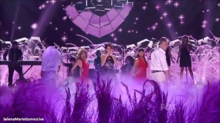 TCA 235 - Selena Gomez Love You Like A Love Song Live at Teen Choice Awards