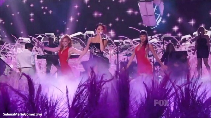 TCA 248 - Selena Gomez Love You Like A Love Song Live at Teen Choice Awards