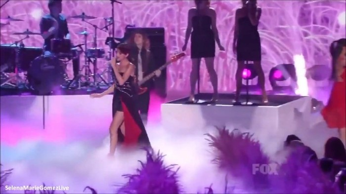 TCA 302 - Selena Gomez Love You Like A Love Song Live at Teen Choice Awards