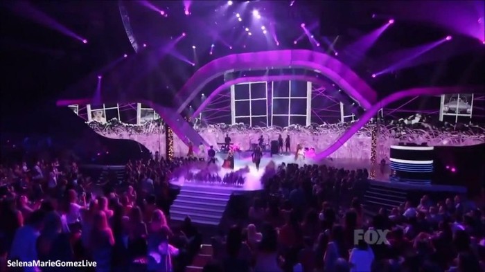 TCA 354 - Selena Gomez Love You Like A Love Song Live at Teen Choice Awards