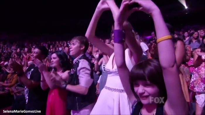 TCA 497 - Selena Gomez Love You Like A Love Song Live at Teen Choice Awards