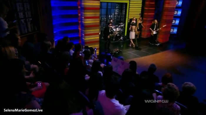 0~_ 345 - Selena Gomez Who Says Live on Regis And Kelly