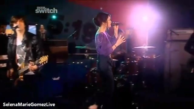 _0_ 154 - Selena Gomez Round and Round Acoustic Live on The 5 19 Show