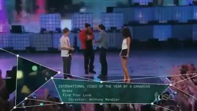 02 212 - Flirting with Selena Gomez Justin Bieber at Mmva 2011