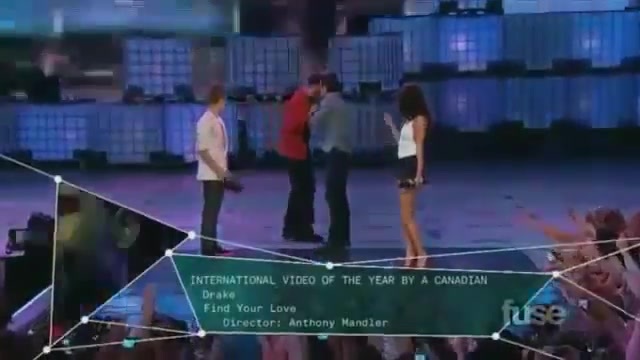 02 217 - Flirting with Selena Gomez Justin Bieber at Mmva 2011