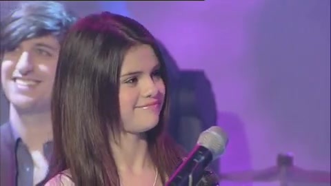 03 118 - Chat Disney teen star Selena Gomez GMTV Naturally