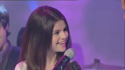 03 133 - Chat Disney teen star Selena Gomez GMTV Naturally