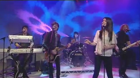 03 231 - Chat Disney teen star Selena Gomez GMTV Naturally