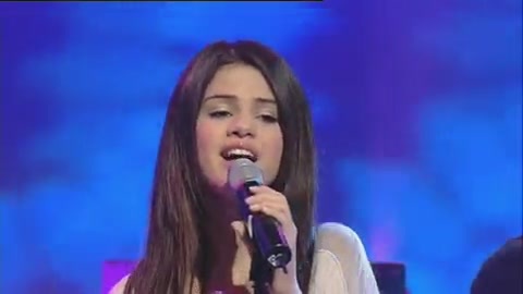 03 255 - Chat Disney teen star Selena Gomez GMTV Naturally