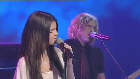 03 269 - Chat Disney teen star Selena Gomez GMTV Naturally