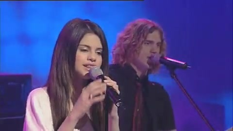 03 271 - Chat Disney teen star Selena Gomez GMTV Naturally