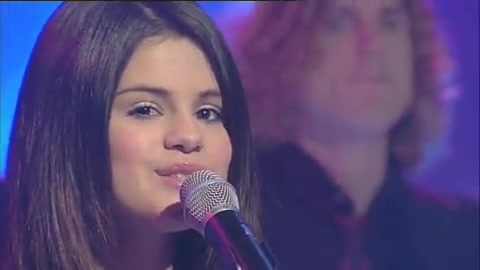 03 314 - Chat Disney teen star Selena Gomez GMTV Naturally