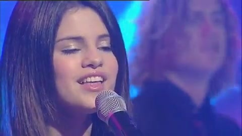 03 317 - Chat Disney teen star Selena Gomez GMTV Naturally