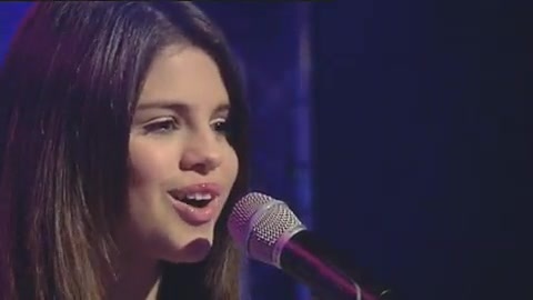 03 348 - Chat Disney teen star Selena Gomez GMTV Naturally