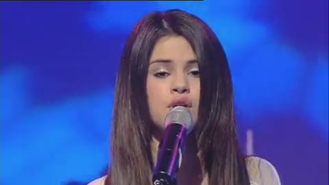 03 450 - Chat Disney teen star Selena Gomez GMTV Naturally