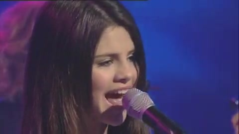 03 463 - Chat Disney teen star Selena Gomez GMTV Naturally