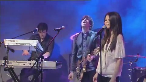03 472 - Chat Disney teen star Selena Gomez GMTV Naturally