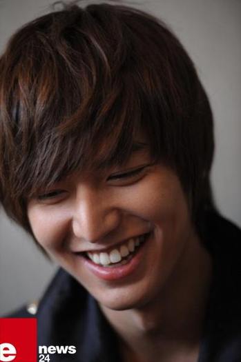 lee_min_ho_smile