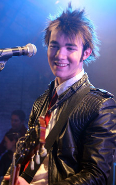 19929755_EXSTYOLGZ - kevin jonas