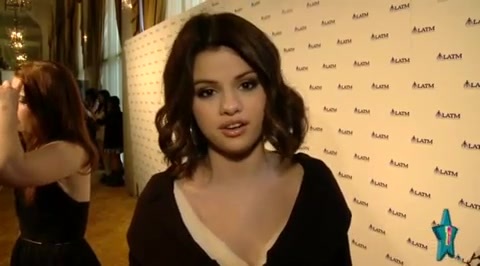 sd 140 - Selena Gomez Misses Demi Lovato