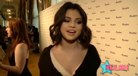 sd 182 - Selena Gomez Misses Demi Lovato