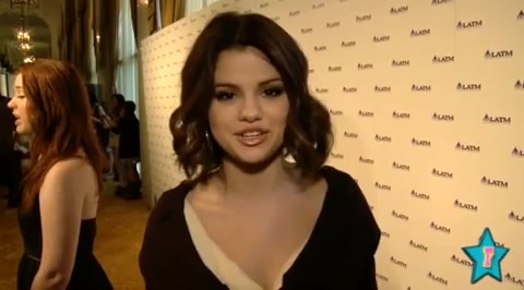 sd 346 - Selena Gomez Misses Demi Lovato
