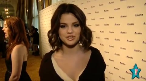 sd 347 - Selena Gomez Misses Demi Lovato