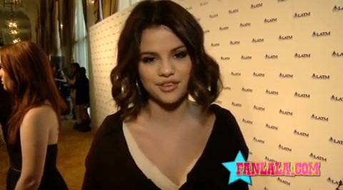 sd 441 - Selena Gomez Misses Demi Lovato