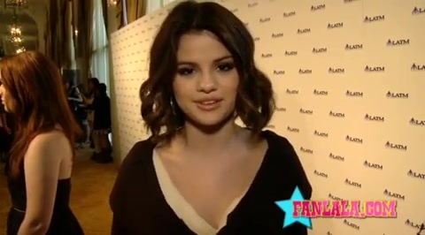 sd 444 - Selena Gomez Misses Demi Lovato