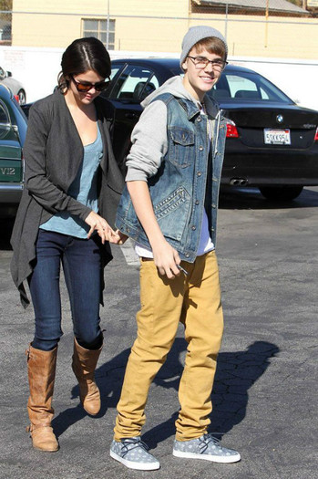 737 - Justin Bieber 4