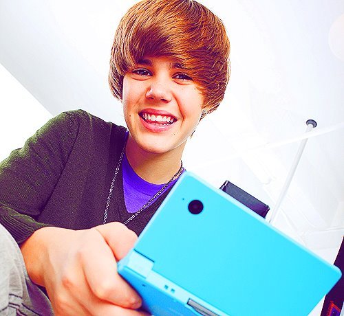 295970_271023922935567_258809174157042_695278_546914045_n - Justin Bieber 4