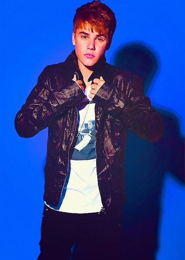 382849_296592290378730_258809174157042_745754_1215081094_n - Justin Bieber 4